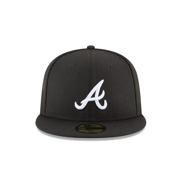 Gorra 59FIFTY FITTED De Los Atlanta Braves Black and White Basic