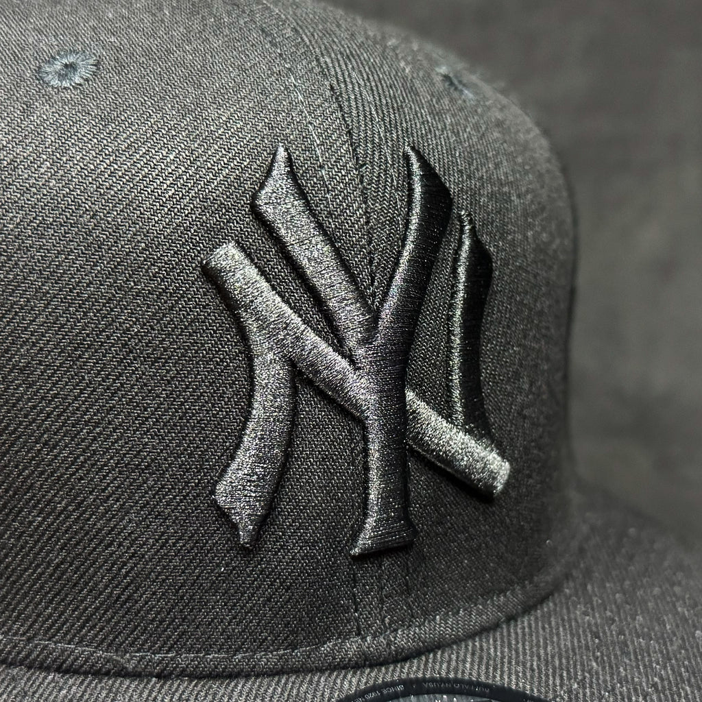Gorra Snapback 9FIFTY Fifty De Los New York Yankees World Series 1999 Black Out